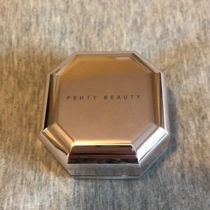 FENTY Beauty Pro Filt’r powder mini in butter